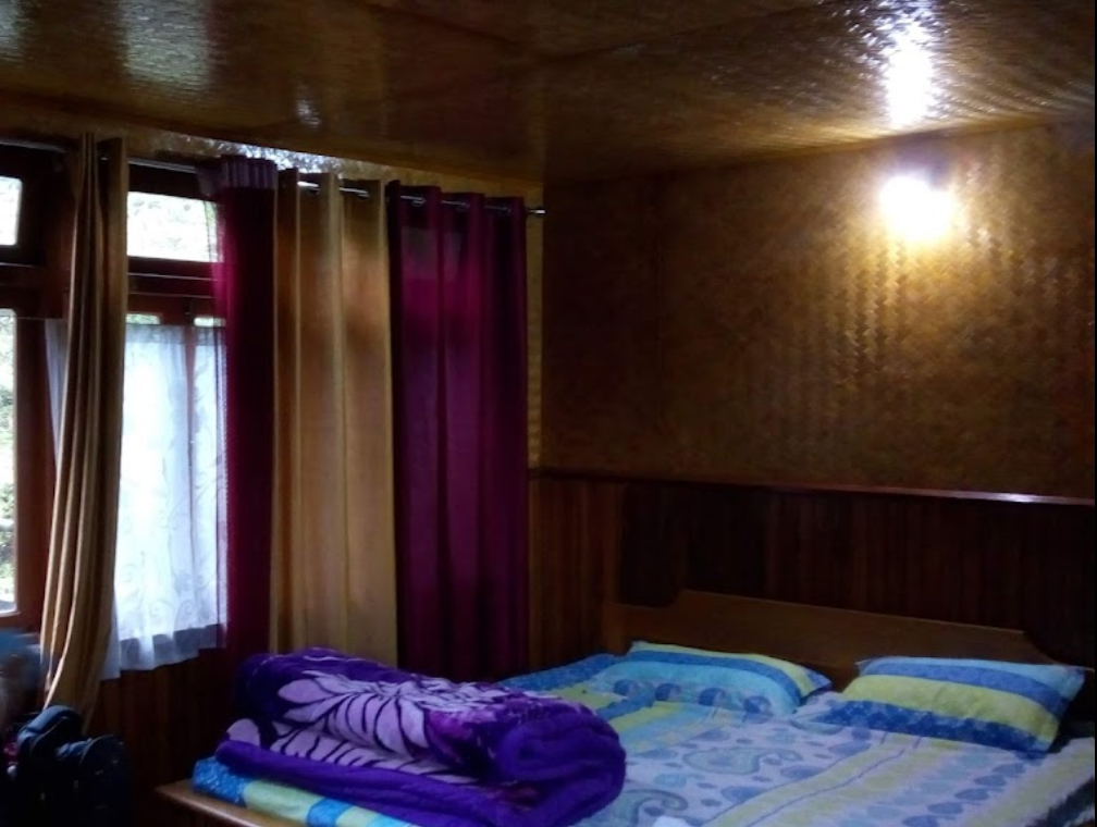 Daragoan Retreat (Gurung Homestay) | Wooden Cottage